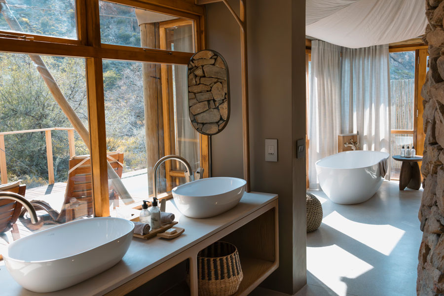Dwyka-Tented-Lodge-at-Sanbona-Wildlife-Reserve_4